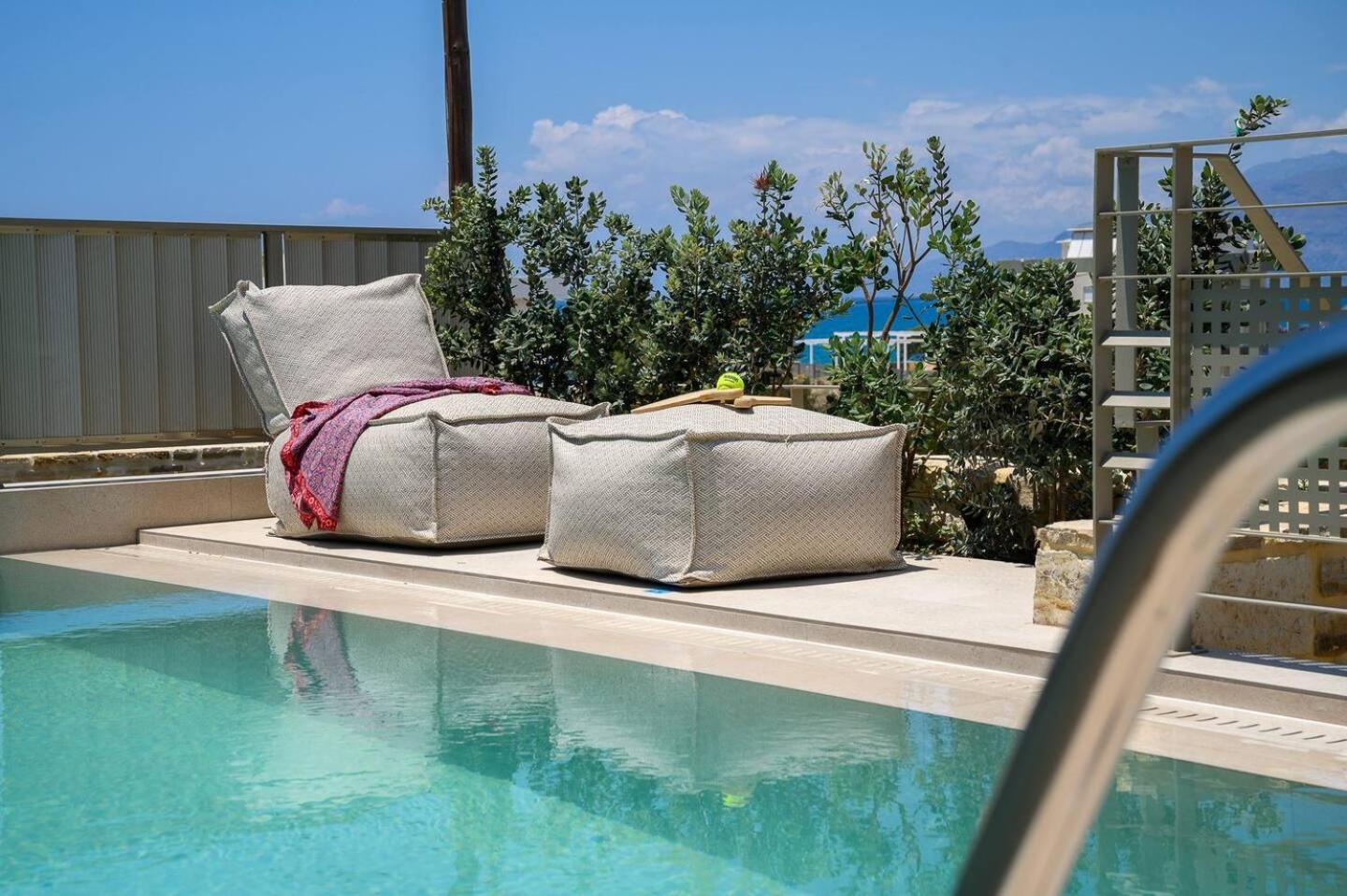 Ammokrinos Luxury Homes,150M From The Beach Kalamaki  Exterior photo